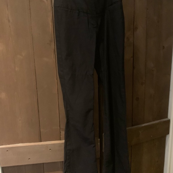 Marciano guess top with dynamite black pants - Picture 4 of 4